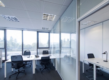 Meeting room in Reading, Watersire Dr, 20 m² - MatchOffice.co.uk