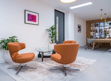  Meeting room for rent in The City of London, 1 Berkeley Street, 20 m² - MatchOffice.co.uk