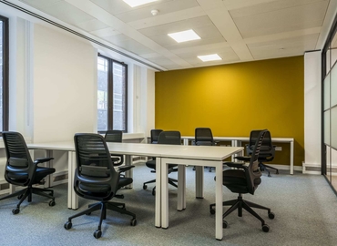  Meeting room hire in The City of London, 1 Berkeley Street, 20 m² - MatchOffice.co.uk