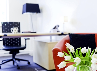 20 m² Conference space in Guildford, 3000 Cathedral Hill (GU2 7YB) - 10 | MatchOffice.com