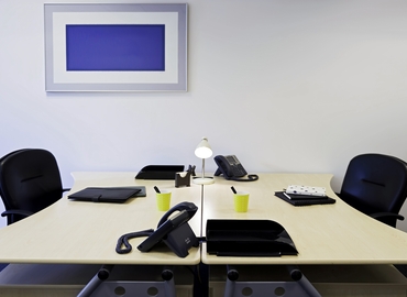 Business centre  in Chertsey, 3000 Hillswood Drive, 40 m² - MatchOffice.co.uk
