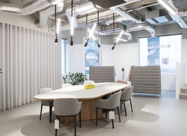  Meeting room hire in Liverpool, 301 St Peters Square, 20 m² - MatchOffice.co.uk