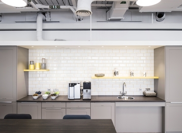  Meeting room hire in The City of London, 3 London Bridge Street, 25 m² - MatchOffice.co.uk