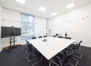  Meeting room hire in Watford, 54 Clarendon Road, 9 m² - MatchOffice.co.uk