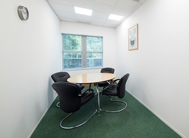 100 m² Conference hall in Luton, Capability Green 960 (LU1 3PE) - 3 | MatchOffice.com