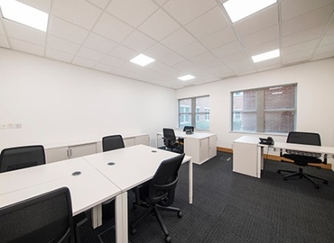  Meeting room hire in Luton, Capability Green 960, 100 m² - MatchOffice.co.uk