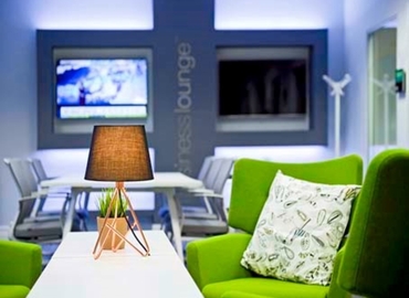  Meeting room for rent in Warwickshire, Stratford Road A429, 100 m² - MatchOffice.co.uk