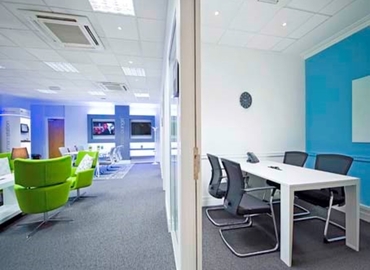  Meeting room for rent in Warwickshire, Stratford Road A429, 100 m² - MatchOffice.co.uk