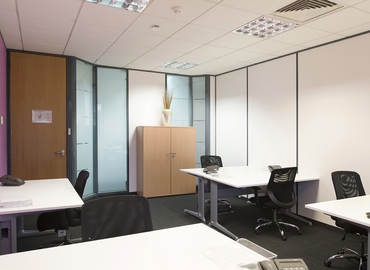 Virtual office Bath Road 450 UB7 0EB West London