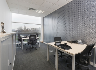 Meeting room Building 3, City West Office Park, The Boulevard, Gelderd Road LS12 6LN Leeds City Centre