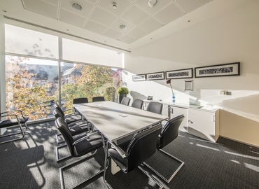  Meeting room for rent in Reading, Davidson House, 100 m² - MatchOffice.co.uk