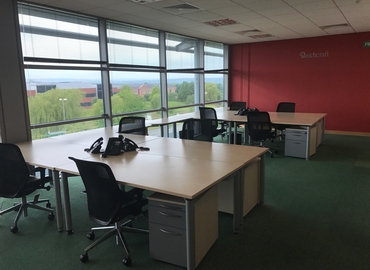 100 m² Conference room in Chester, Herons Way (CH4 9QR) - 1 | MatchOffice