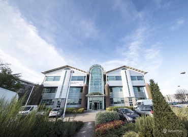  Meeting room for rent in Reading, Imperial Way, 100 m² - MatchOffice.co.uk