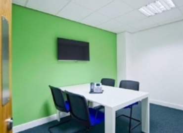  Meeting room for rent in South Yorkshire, Management Suite, 100 m² - MatchOffice.co.uk