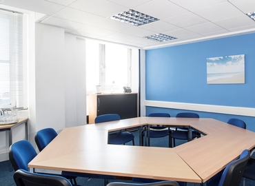  Business center  in Swansea, Princess House, 11 m² - MatchOffice.co.uk