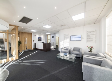  Meeting room hire in High Wycombe, The Broadway, 20 m² - MatchOffice.co.uk