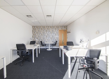 Virtual office space in High Wycombe, The Broadway (HP7 0UT) - 12 | MatchOffice