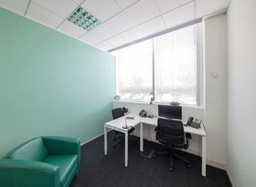 30 m² Coworking space  in Slough, 268 Bath Road (SL1 4DX) - 12 | MatchOffice.com