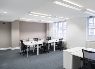 Virtual office 3 - 8 Bolsover Street W1W 6AB The City of London