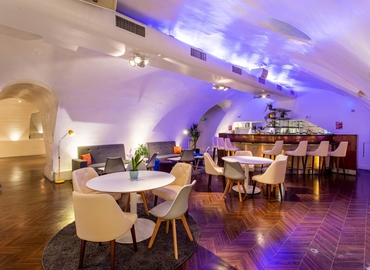 Meeting room in Central London, 7-10 Adam Street, 36 m² - MatchOffice.co.uk