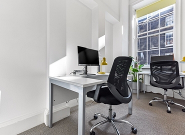 Meeting room in Central London, 7-10 Adam Street, 30 m² - MatchOffice.co.uk