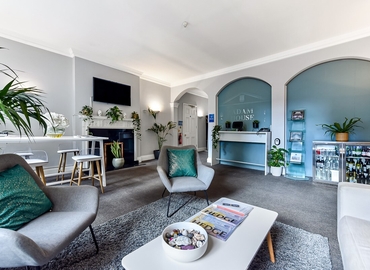  Meeting room hire in Central London, 7-10 Adam Street, 36 m² - MatchOffice.co.uk