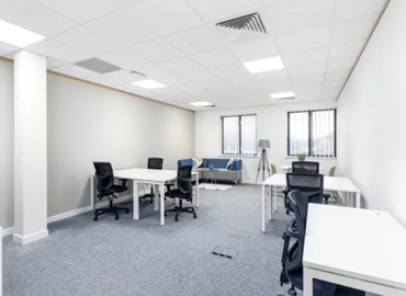  Business center  in Lincoln, Crusader Road, 10 m² - MatchOffice.co.uk