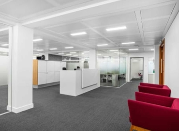 Business center 1-5 London Place OX4 1BD Oxford