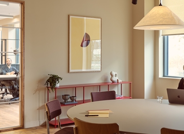 Business center 210 Euston Road NW1 2DA North London