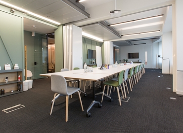 Business center 2 Stephen Street W1T 1AN The City of London