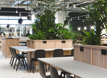 Business center 84 Eccleston Square SW1V 1NP The City of London