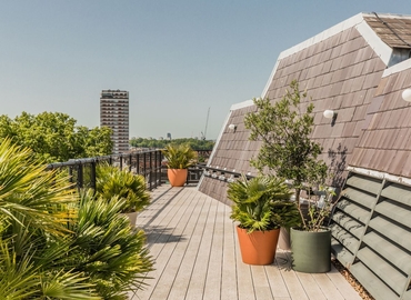 Business center 84 Eccleston Square SW1V 1NP The City of London