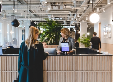 Business center 84 Eccleston Square SW1V 1NP The City of London