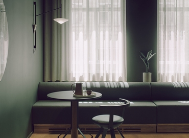 Business center 12 Red Lion Square WC1R 4HQ Central London