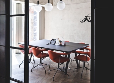 Business center 7 Pancras Square N1C 4AG The City of London