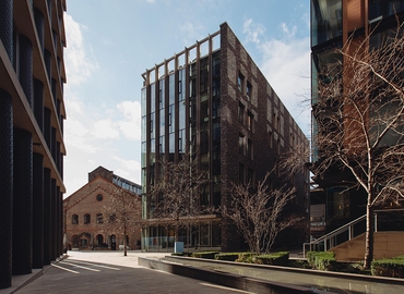 Business center 7 Pancras Square N1C 4AG The City of London