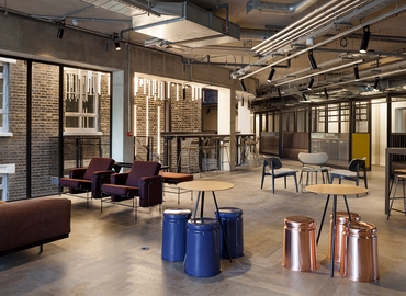 Business center 7 Pancras Square N1C 4AG The City of London