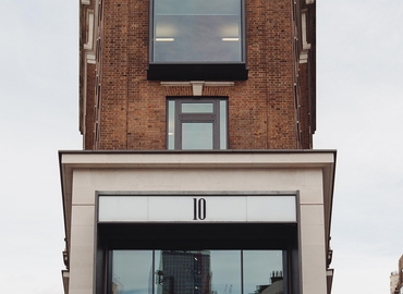 Business center 10 Bloomsbury Way WC1A 2SL Central London