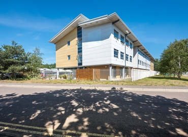 10 m² Business park in Dorset, Aviation Business Park Enterprise Close Christchurch Dorset (BH23 6NX) - 5 | MatchOffice