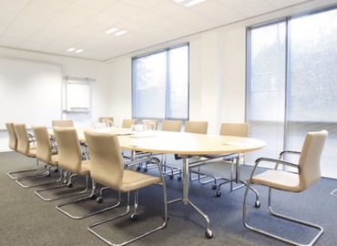 Business center London Road 377-399 GU15 3HL Surrey