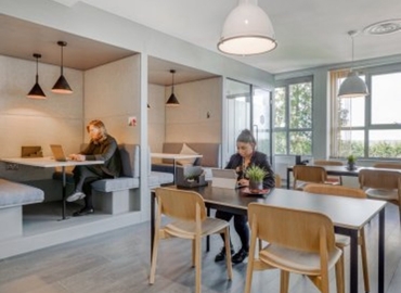 Business center 323 High Street CM16 4BZ Epping