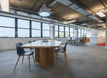 Virtual office 100 High Street N14 6BN North London