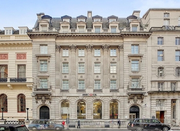 Business center 70 Pall Mall, St James's SW1Y 5NQ The City of London