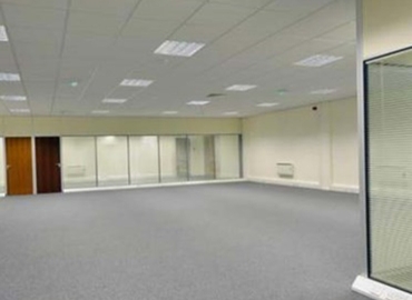 Business center Knowles Lane BD4 9SW West Yorkshire