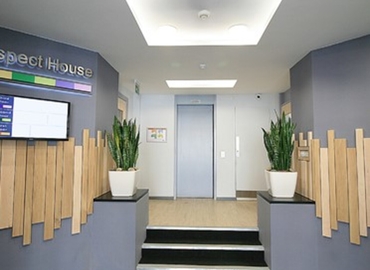 90 m² Serviced office in High Wycombe, Crendon Street (HP13 6LA) - 6 | MatchOffice.com