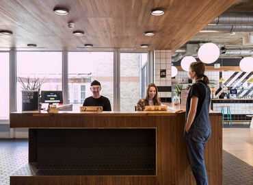 Coworking 33 Queen St, London EC4R 1BR The City of London