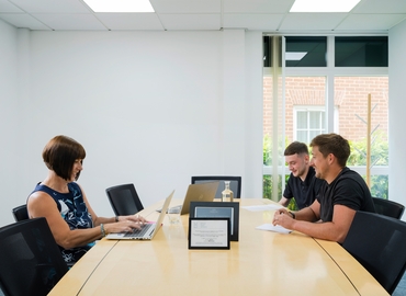 Business center Thremhall Park CM22 7WE Hertfordshire