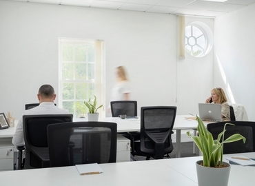 Business center Thremhall Park CM22 7WE Hertfordshire
