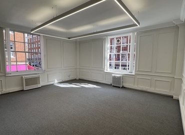 Business center Messila House, 51 South Audley Street W1K 2AA Central London