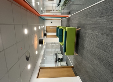 Business center Carolina Way 16 M50 2ZY Lancashire